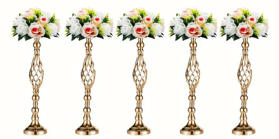 Elegant centerpiece with floral arrangement